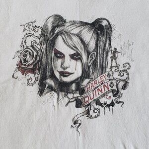 Batman Arkham Knight Harley Quinn MEDIUM women's t-shirt DC comics suicide squad